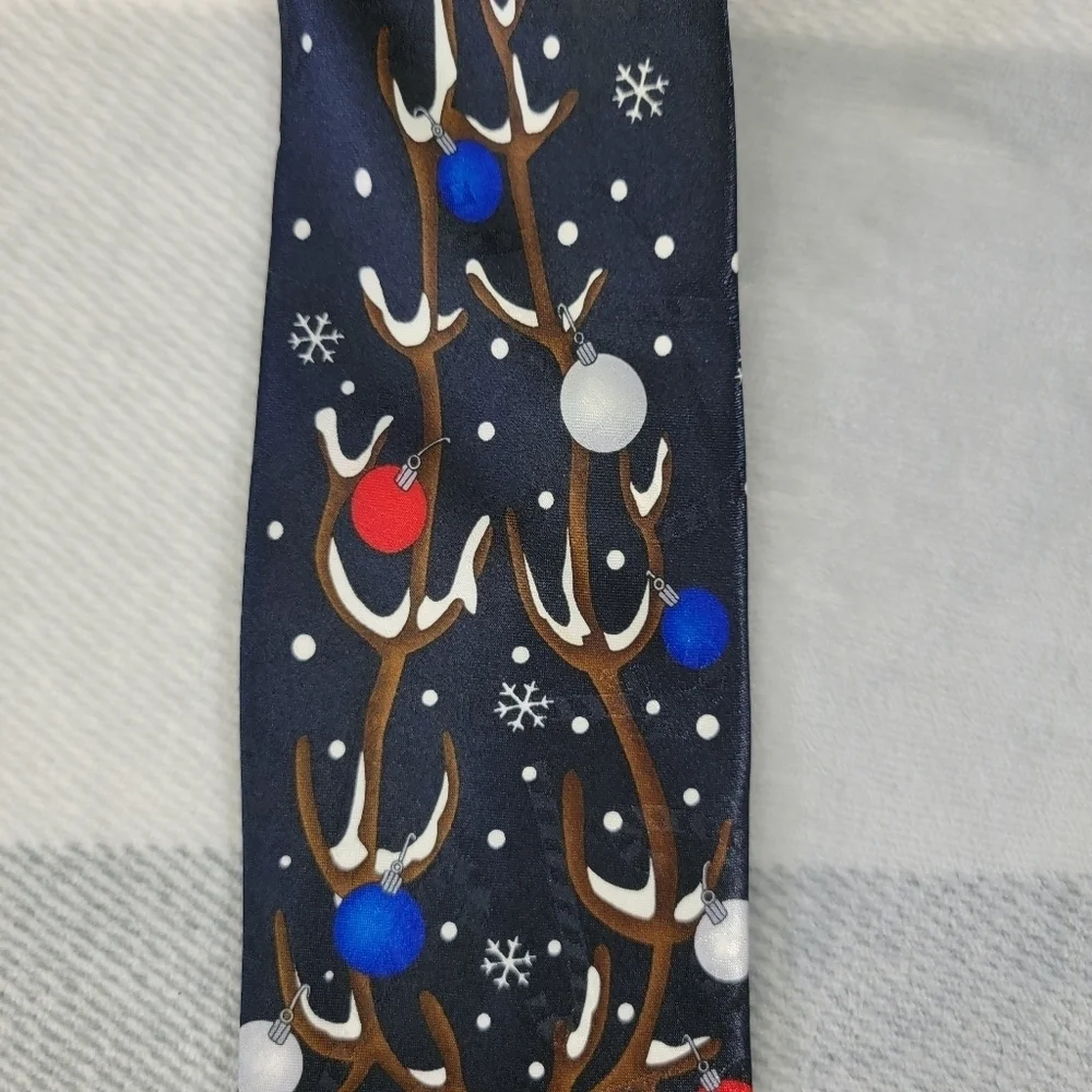 Vintage Hallmark Yule Tie Greetings Christmas Tie Necktie Patriotic Reindeer